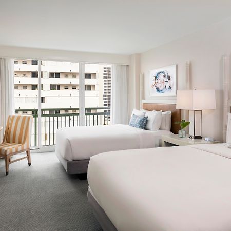 The Singer Oceanfront Resort, Curio Collection By Hilton Riviera Beach Extérieur photo