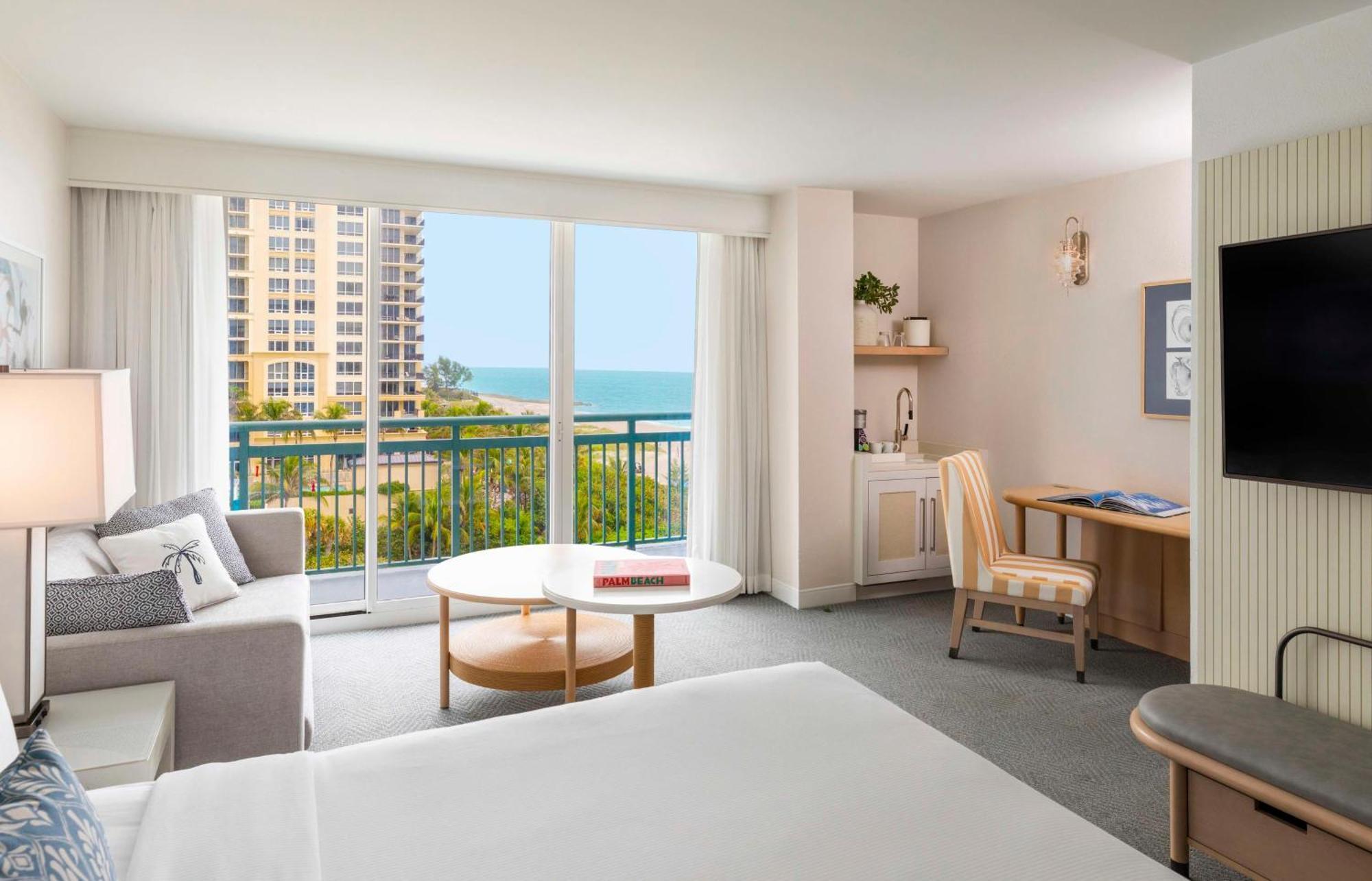 The Singer Oceanfront Resort, Curio Collection By Hilton Riviera Beach Extérieur photo